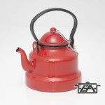 Zománcozott teáskanna piros 1,5 liter